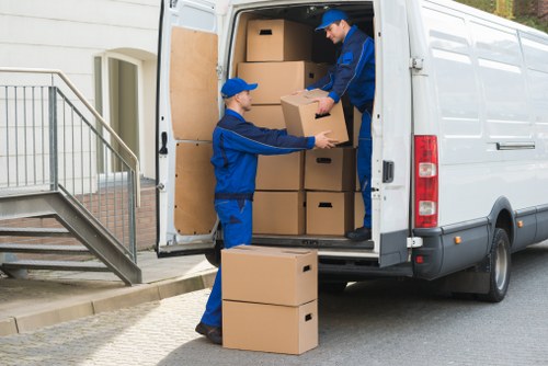 Sustainable and community-focused moving services in Elephant and Castle
