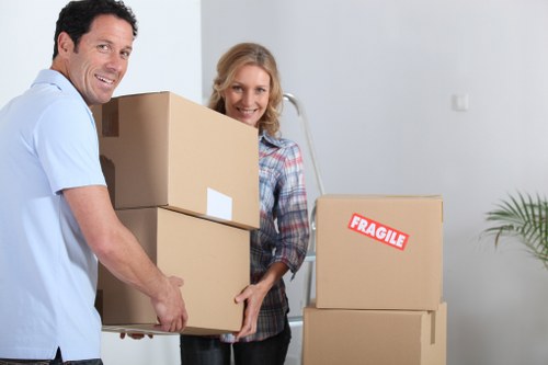 Affordable Van moving service in Elephant and Castle